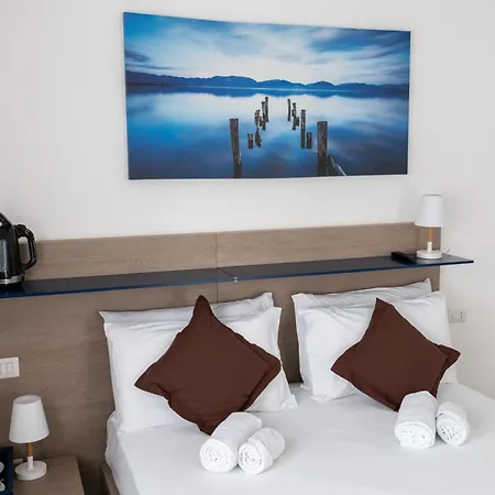 Bed & Breakfast I It 3*