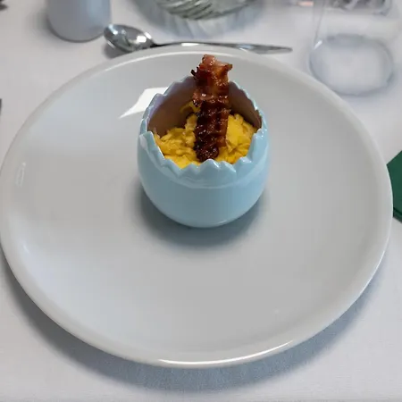 Bed and breakfast I It