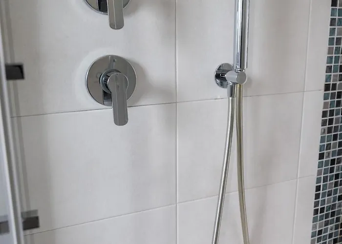 I It Bed & Breakfast 3*