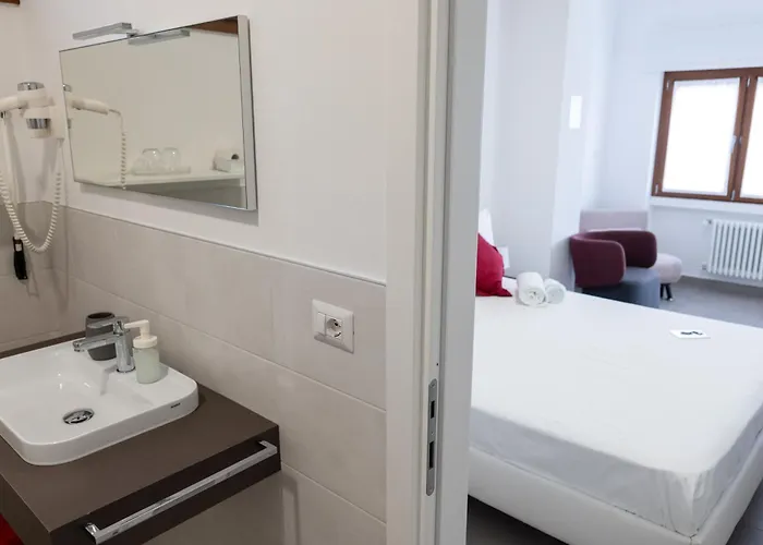 I It Bed & Breakfast 3*