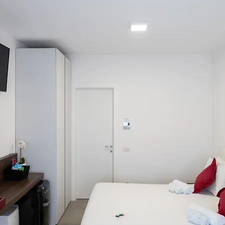 ベッド・アンド・ブレックファスト I It